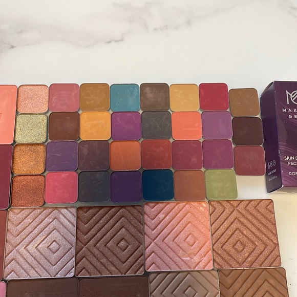 A collection of makeup geek (read description) - Picture 3 of 10